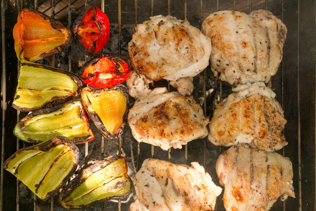 Kippenbout in de airfryer: zo krijg je hem perfect knapperig